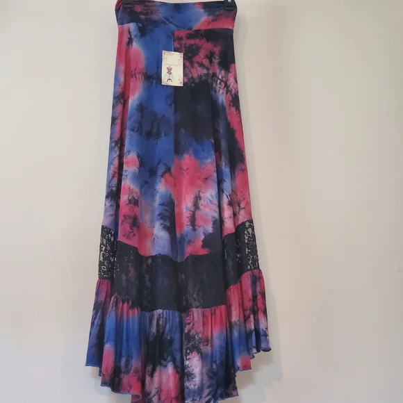 Paper Doll Tye-dye Lace Skirt - Picture 6 of 9